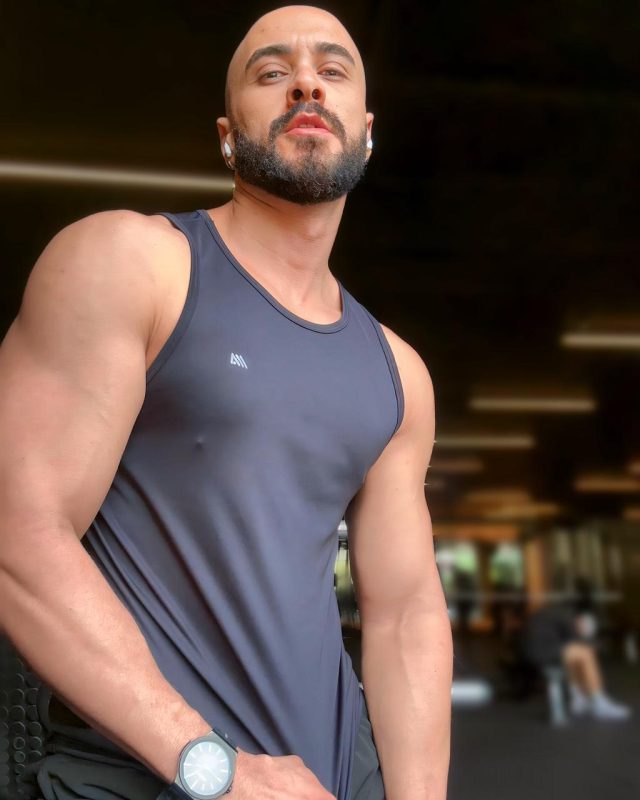 Léo Massagista 31