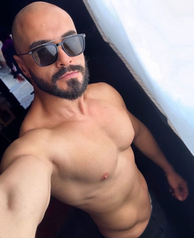 Léo Massagista 25