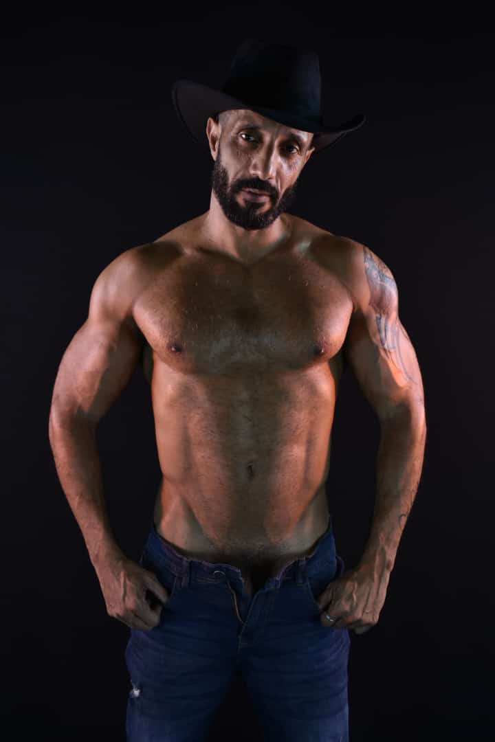 Apollo Ferraz 32