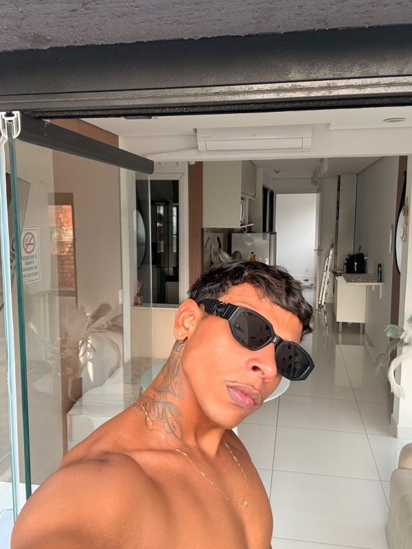 Caique Smith 38