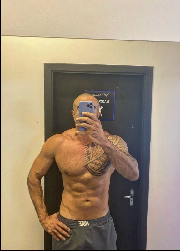 Ravi Massoterapeuta 14
