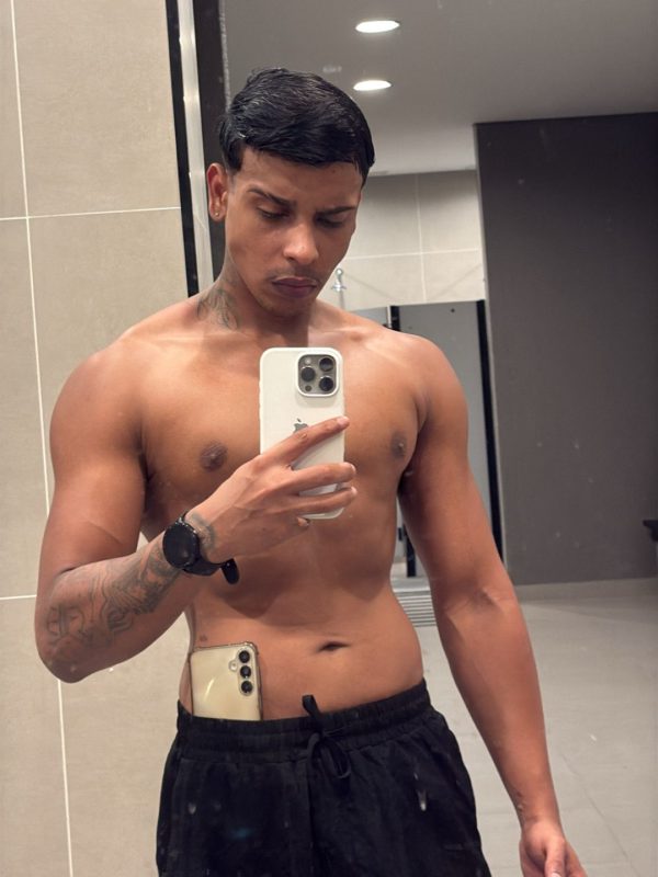Caique Smith 37