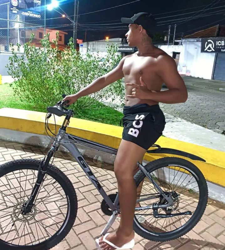 Caique Smith 63