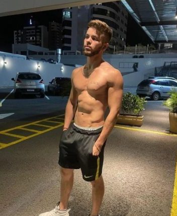 Marcus Vinicius 44