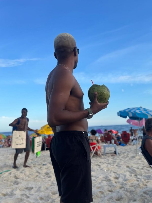 Jhoe Touro 4