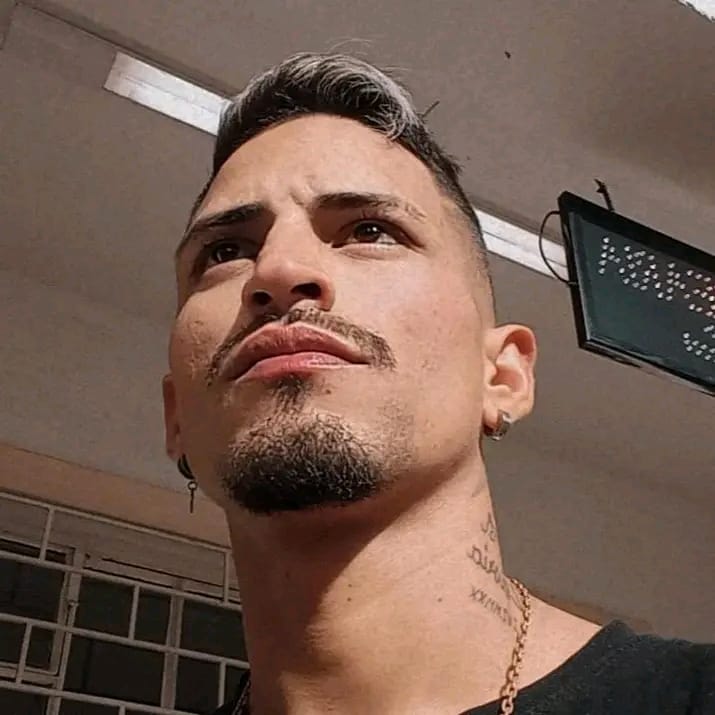 Carlos Guillén 15