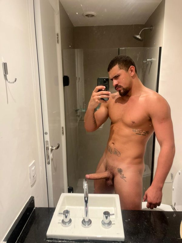 Felipe Carioca 77