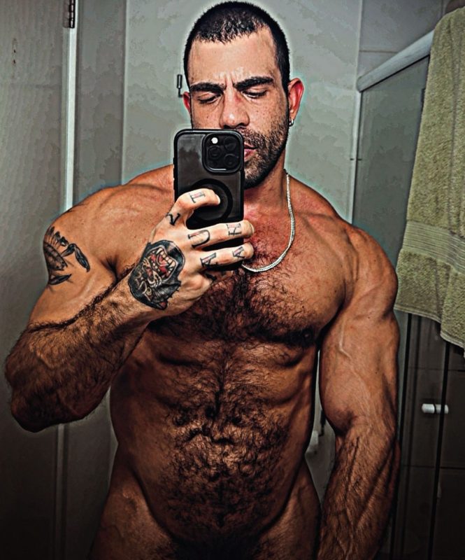 Caio Brabo 6