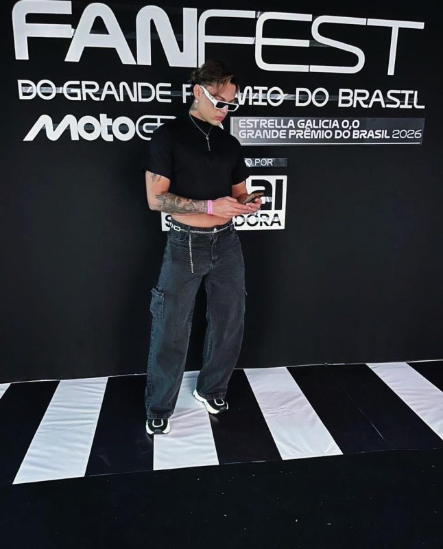 Santiago Ferrari 9