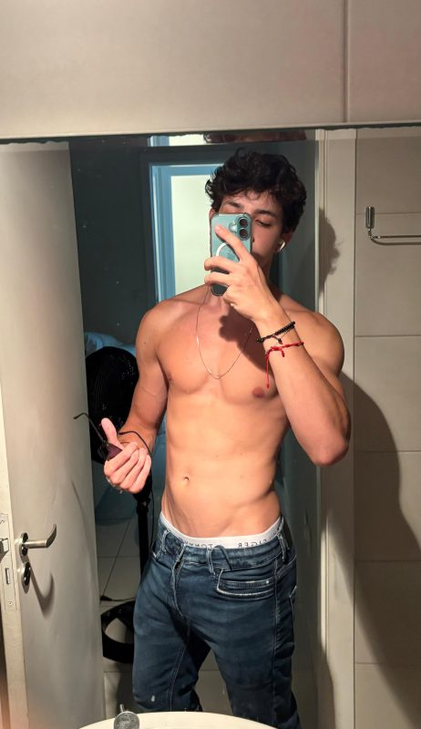 Abel Fernandez 5