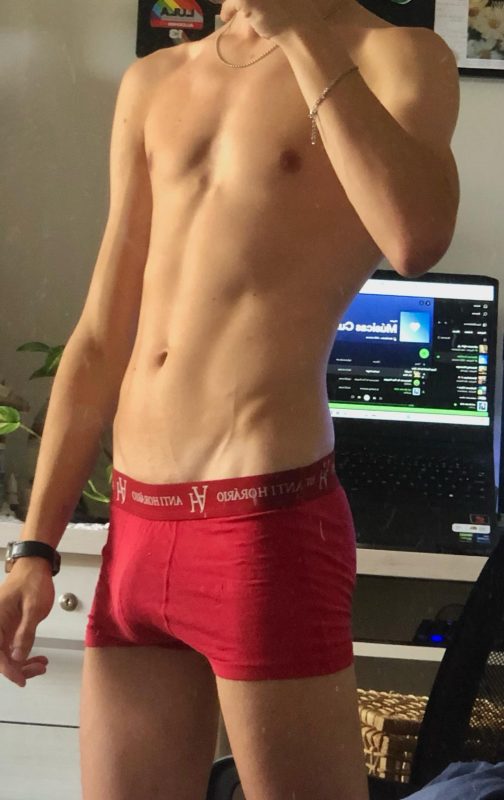 Abel Fernandez 16