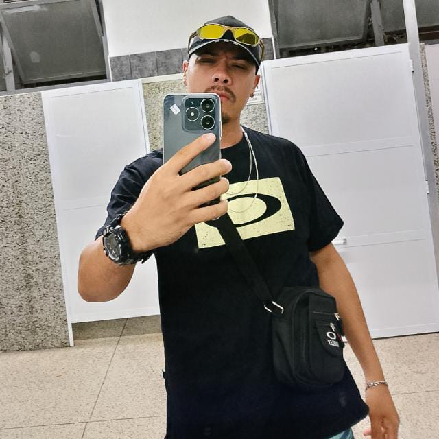 Versátil Dotado 8