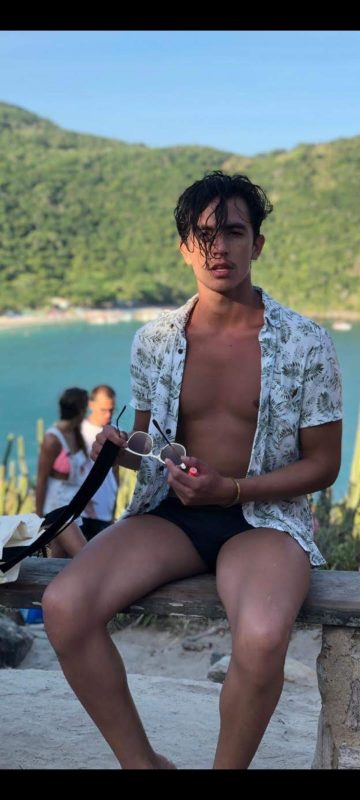 Felipe Oliveira 33