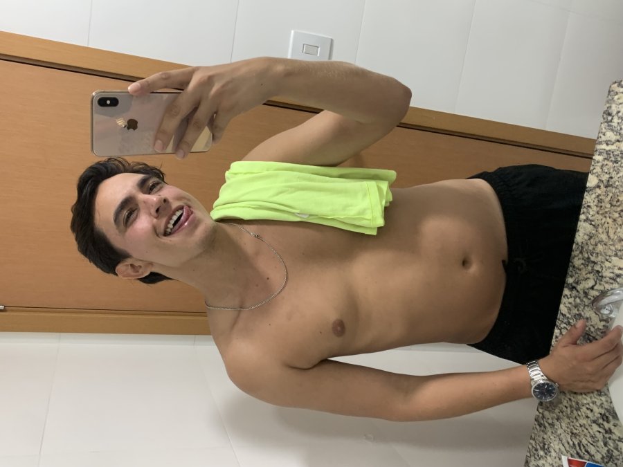 Felipe Oliveira 22