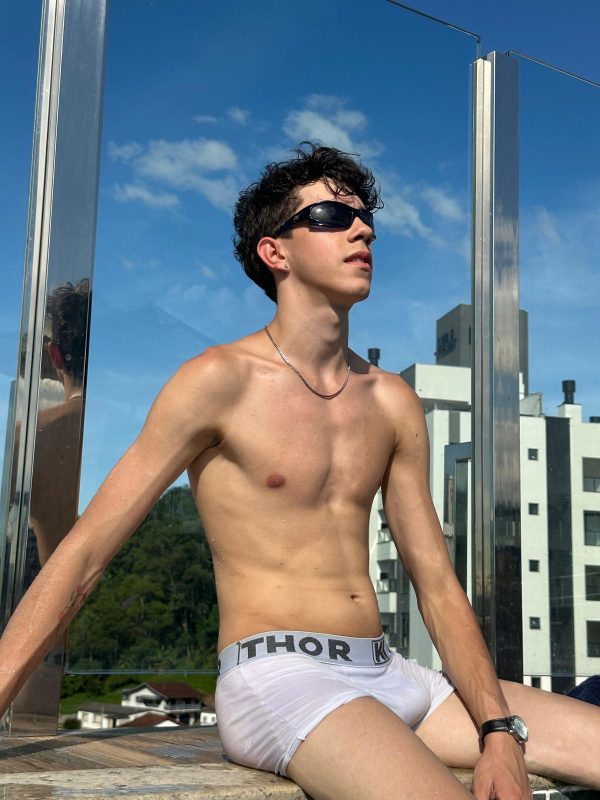 Abel Fernandez 14