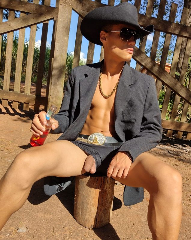 Adrian Carioca 7