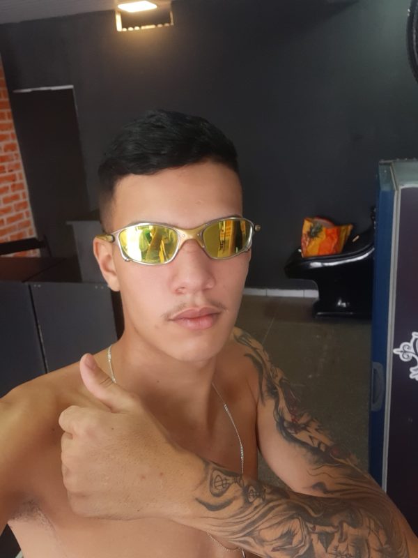 Novinho Laion