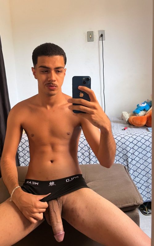 Raul Avelar 24