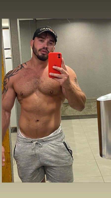 Wellington Luiz 54