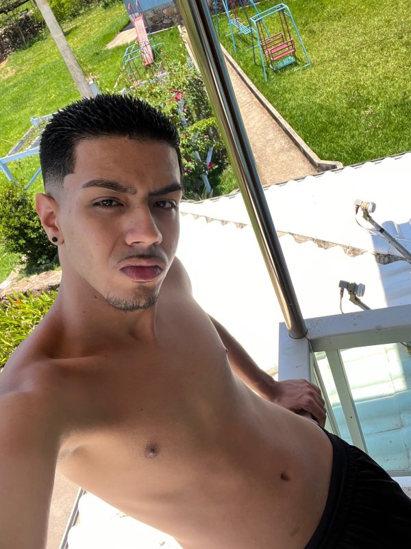Raul Avelar 23