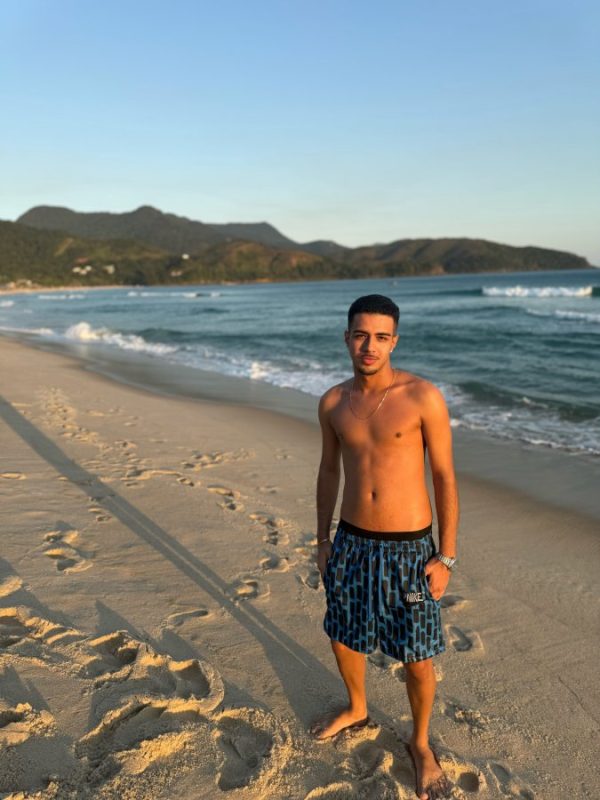 Raul Avelar 10