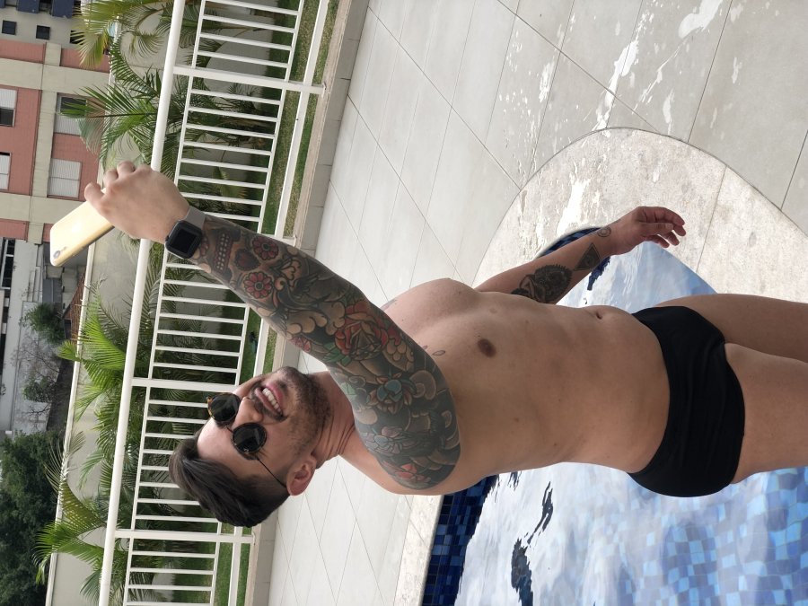 Alex Moraes 44