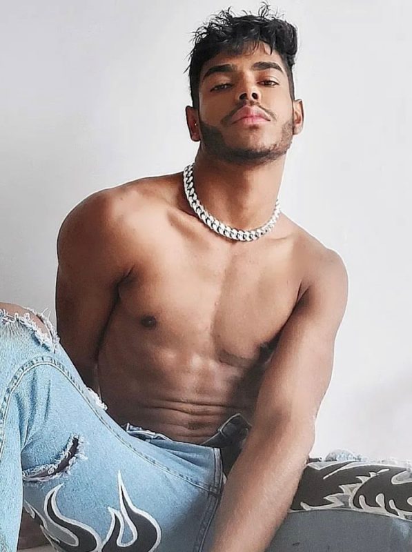 Adriano Silva 5