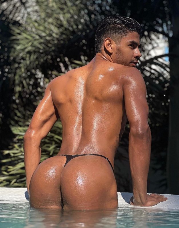 Adriano Silva 6