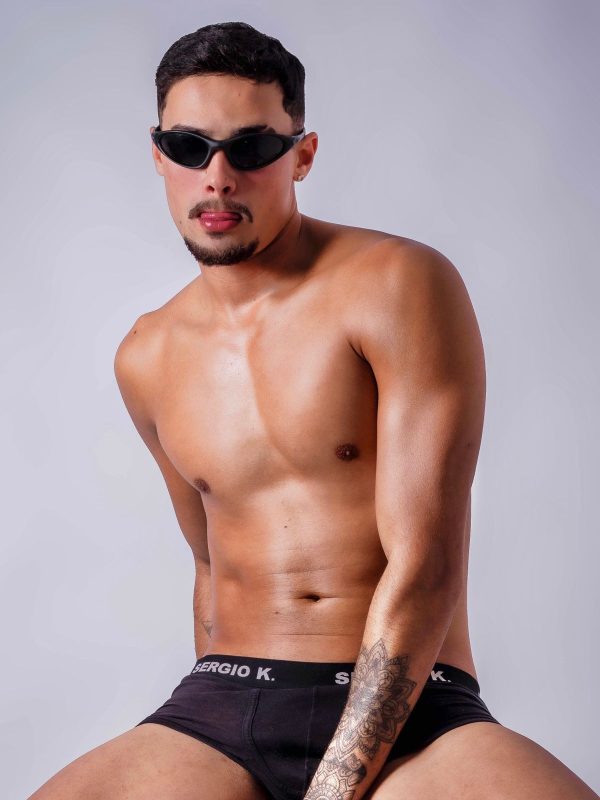 Dylan Xavier 28