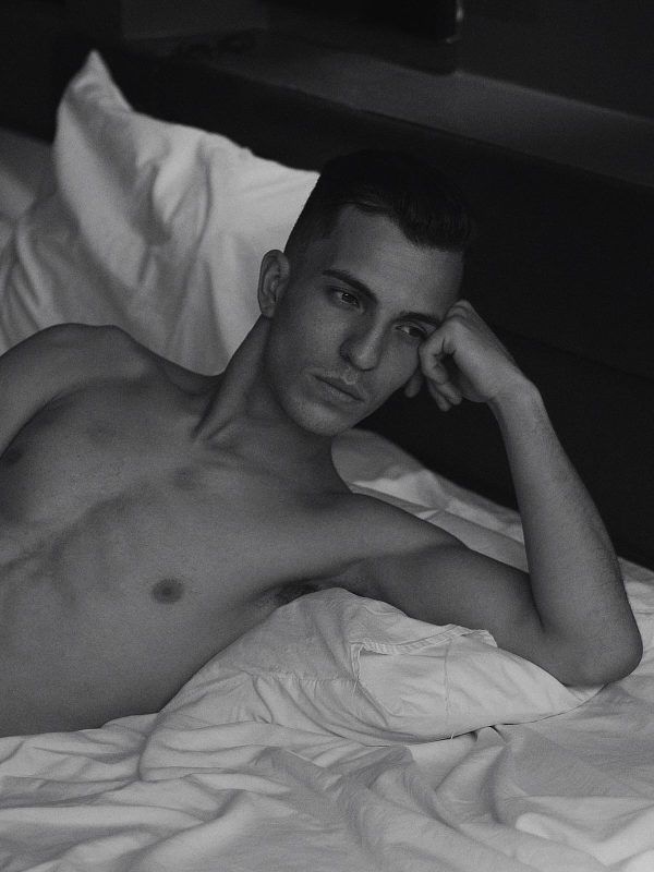 Hugo Oliiver 20