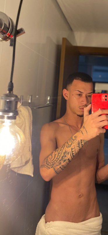Eduardo Carvalho 18