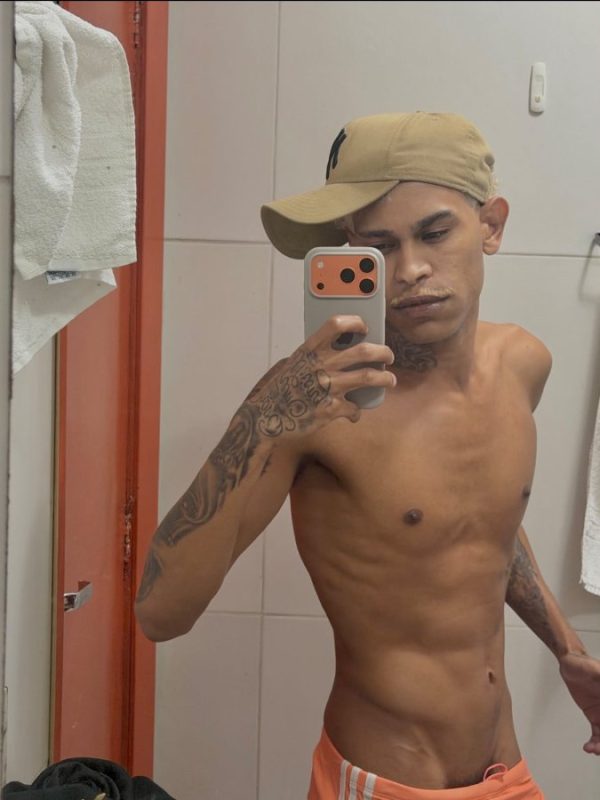 Gabriel Martins 27
