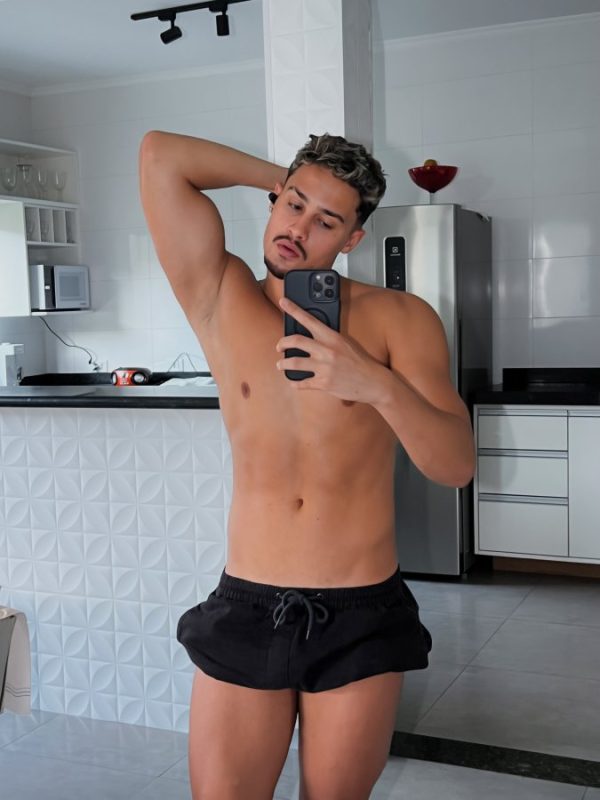 Dylan Xavier 7