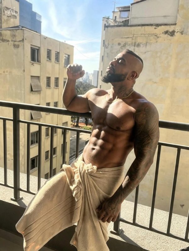 Felipe Nuru 4