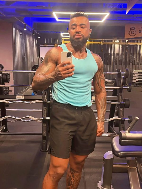 Felipe Nuru 17