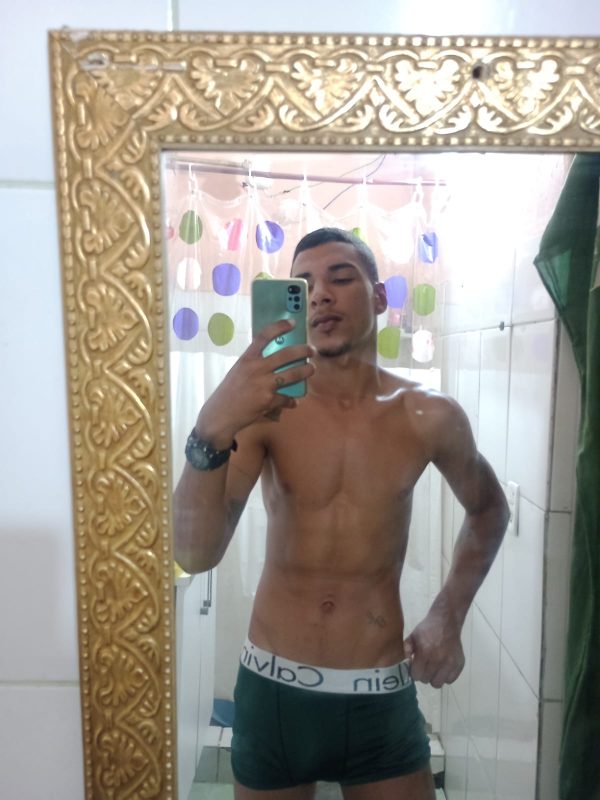 Lucas Moreno 4