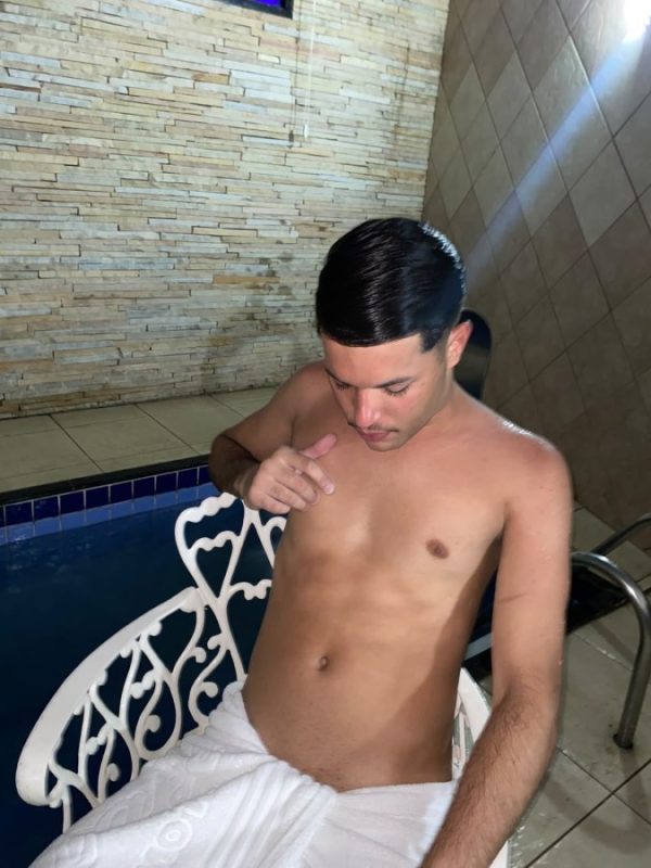 John Avelar Massag 2