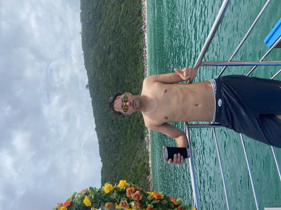 John Avelar Massag 11