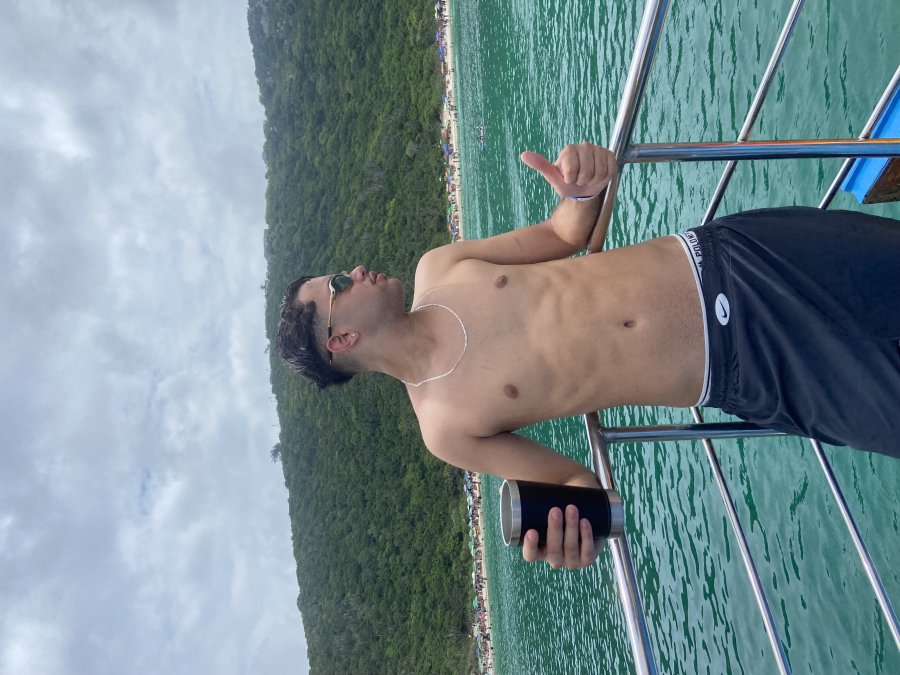 John Avelar Massag 17