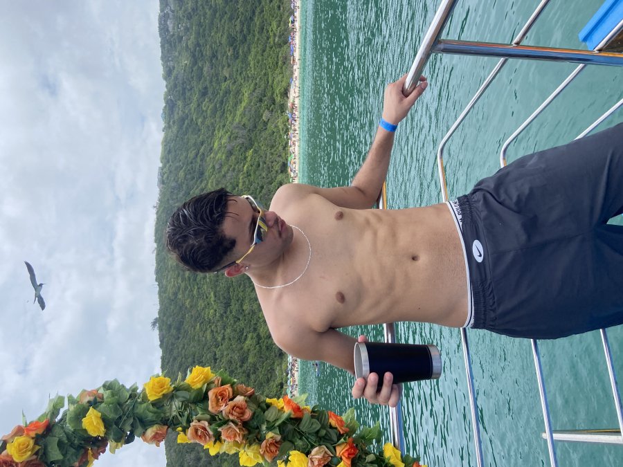 John Avelar Massag 13