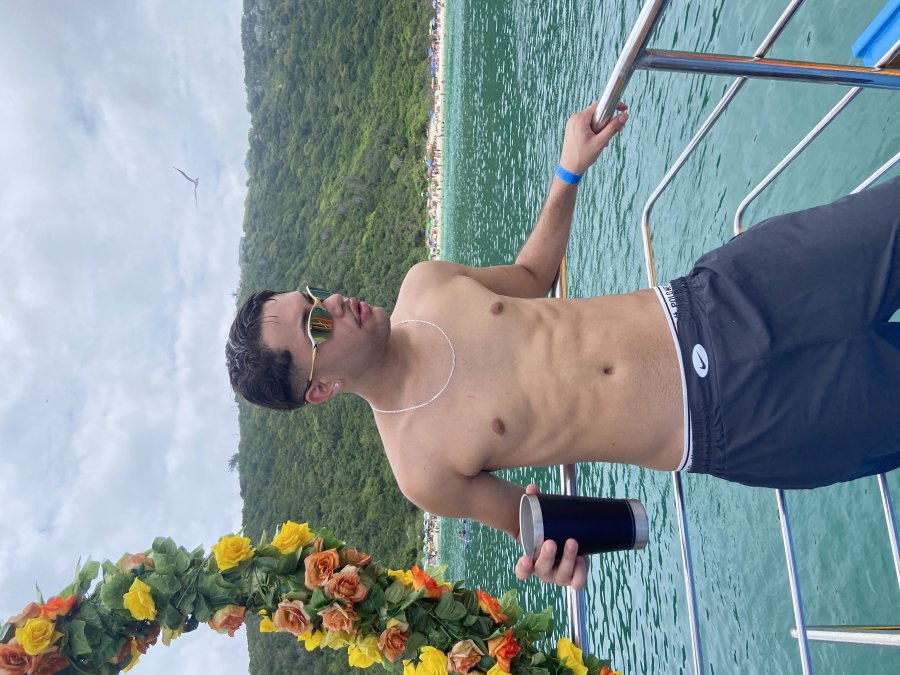 John Avelar Massag 12