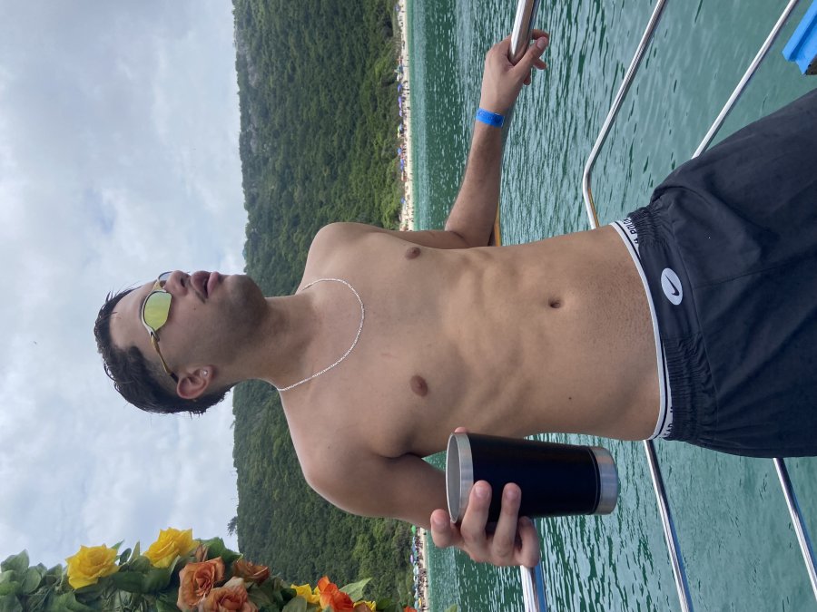 John Avelar Massag 10