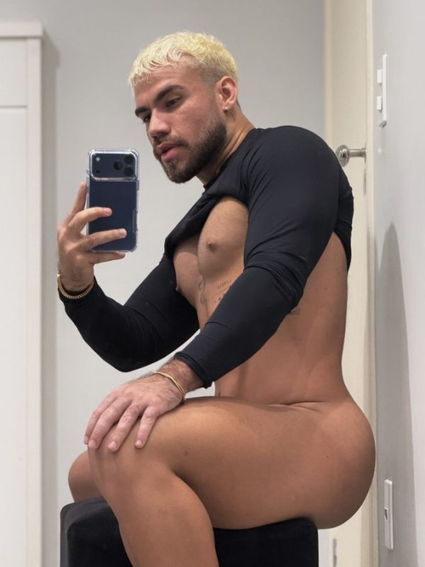 Hector Mendez 9
