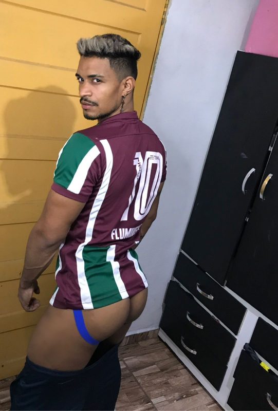 Preto Dotado 11