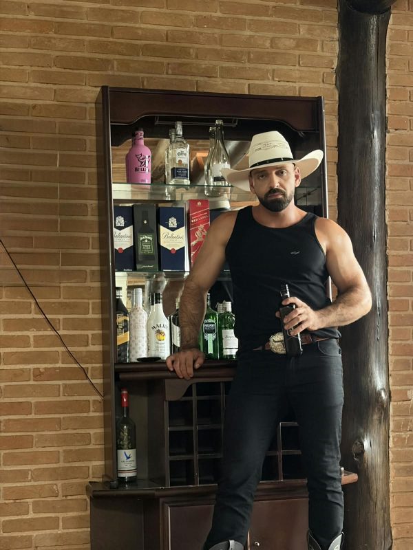 Roger Cowboy 3