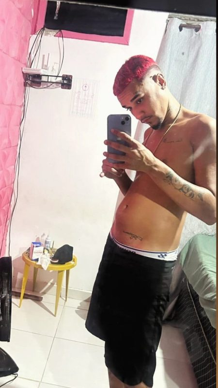Novinho Dotado 23cm 12