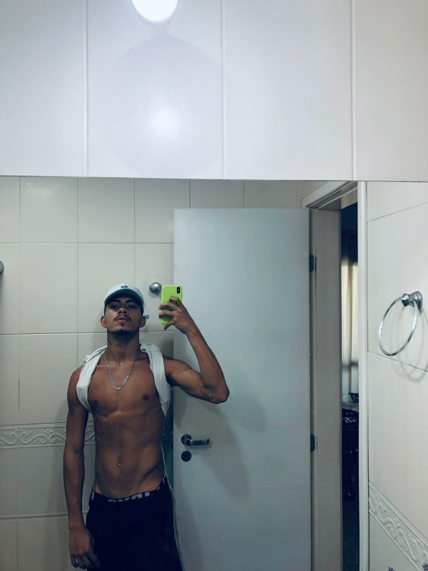 Henry Bueno 20