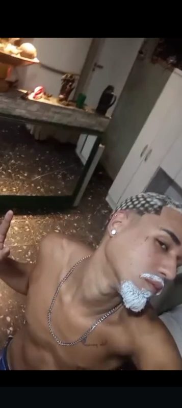 Novinho Dotado 23cm 11