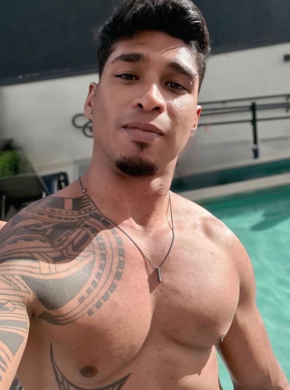 Renato Kalahari 13