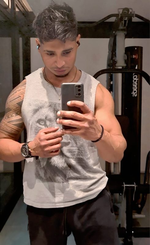 Renato Kalahari 8